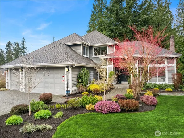 545 Mt Olympus Drive SW, Issaquah, WA 98027