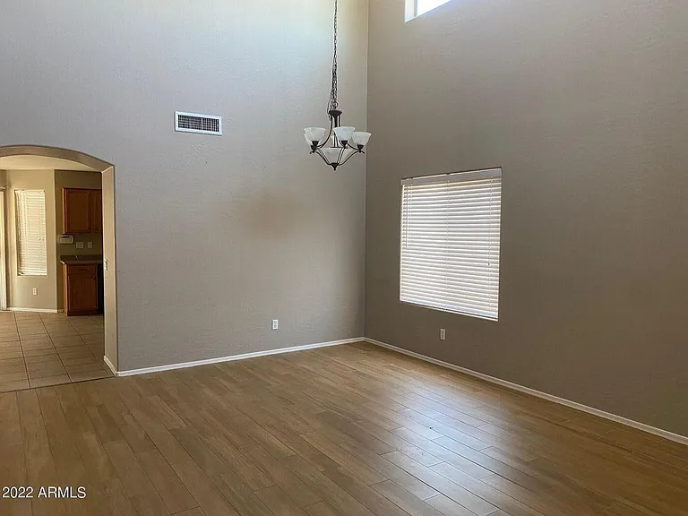 3441 E Anika Ct — Photo 7