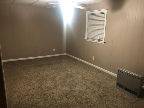 106 Powell Ave, Jessup, PA 18434