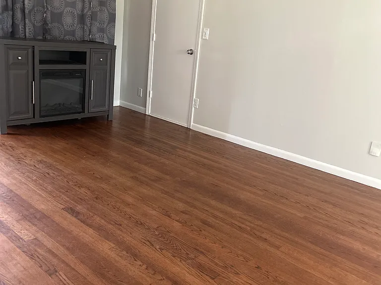 2621 NW 49th St — Photo 16