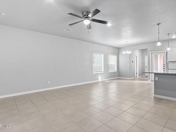3rd image of 4557 Mark Avizo St