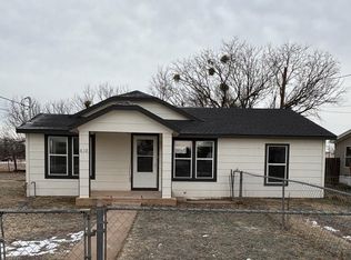 838 Cactus Ln, San Angelo, TX 76903