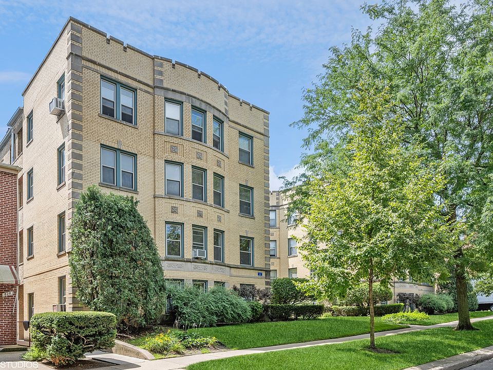 1st image of 822 Mulford St APT 1N