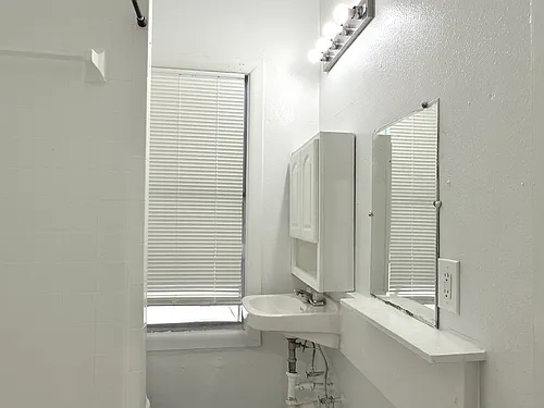 5029 Live Oak St #3 Photo 1