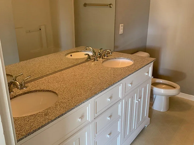 55 Aspen Dr — Photo 37