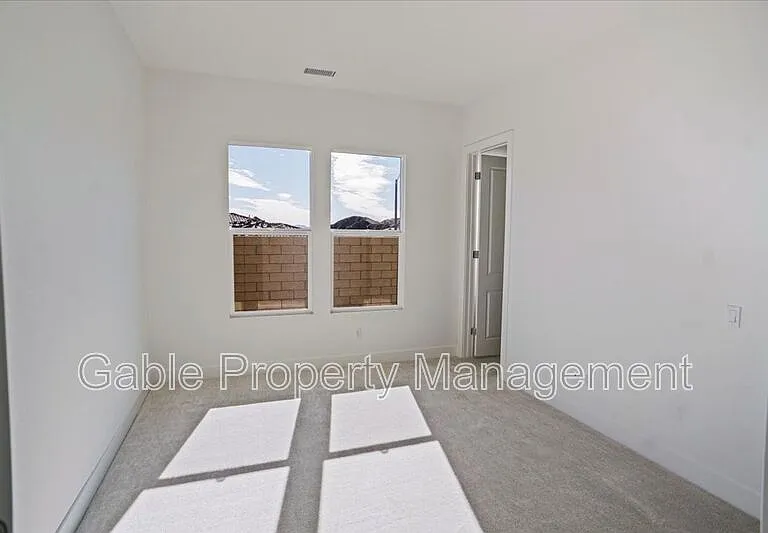 30000 N Camino Los Robles — Photo 18