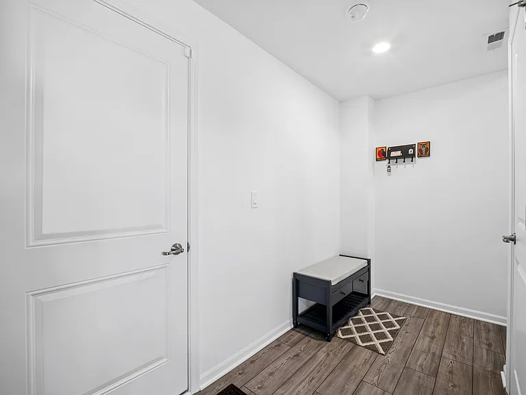 1034 Atterberg Rd #1034 — Photo 15