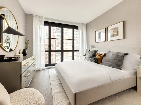 250 West 96th Street image 3 of 27