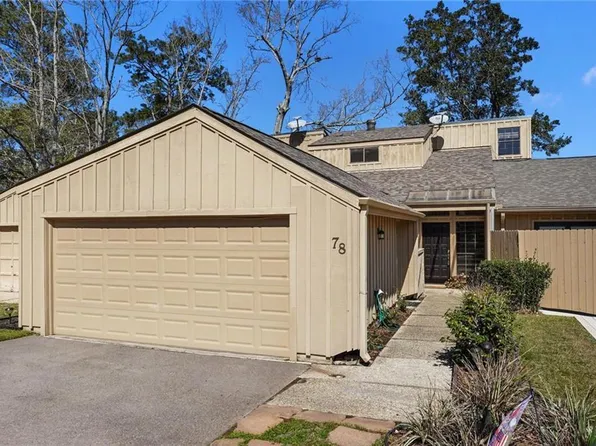 78 N Court Villa Dr, Mandeville, LA 70471
