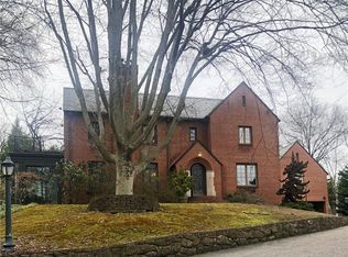 815 Newton Rd, Charleston, WV 25314