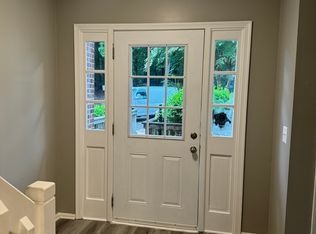 5975 Dixon Dr, Raleigh, NC 27609