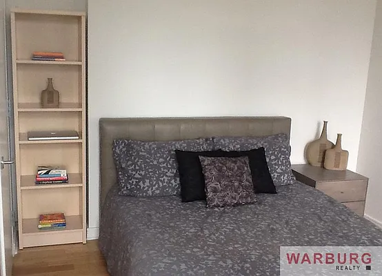 Rented by Warburg | media 27