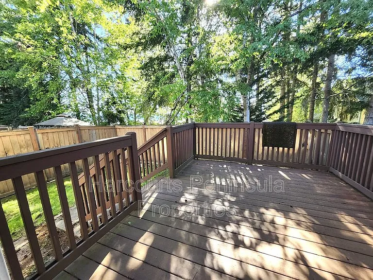 1598 Seasons Ln NW — Photo 21