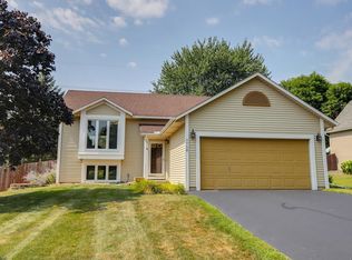 7758 Janero Ct, Cottage Grove, MN 55016