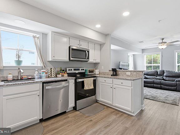 3rd image of 505 Wheatley Dr