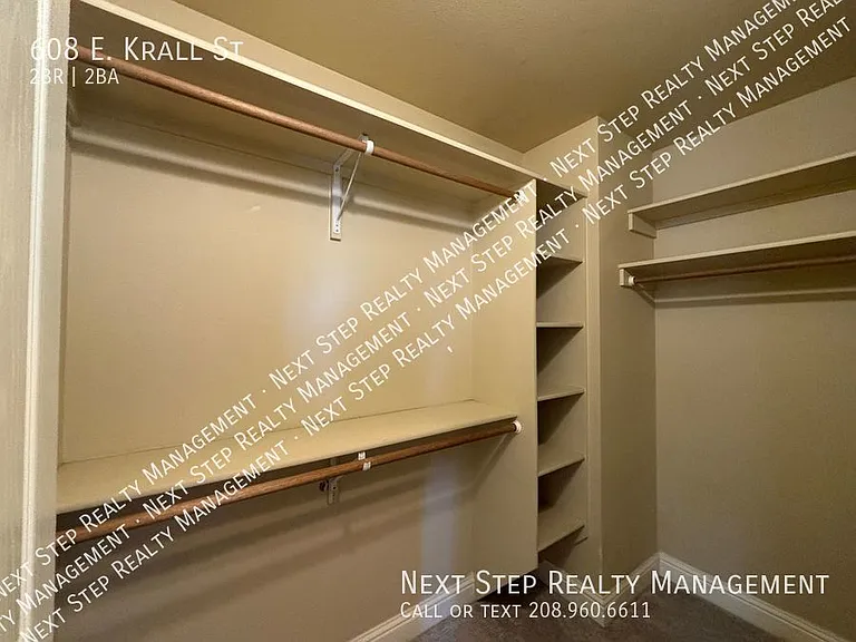 608 E Krall St — Photo 16