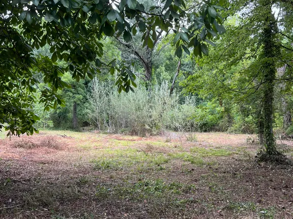 2562 N Highway 341, Rossville, GA 30741