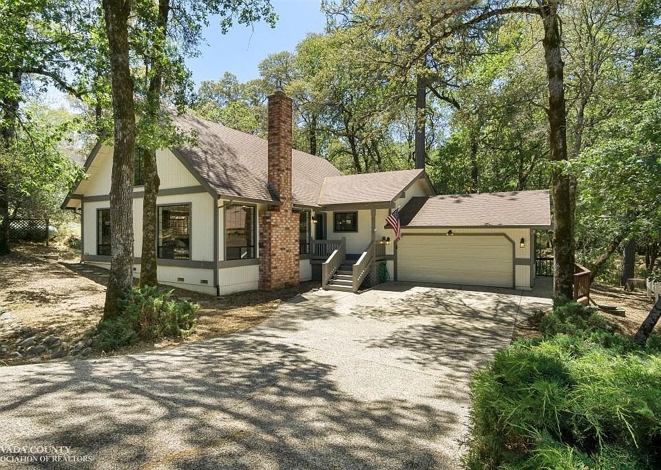 1st image of 17779 Chaparral Dr