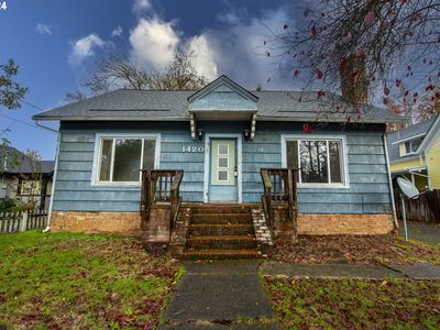 1420 W Main St, Cottage Grove, OR, 97424