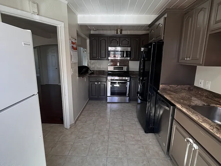 37146 Blacow Rd — Photo 3