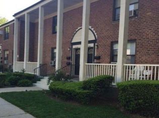 67-08 197th St FLOOR 2, Fresh Meadows, NY 11365