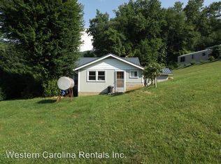 8 Montana Dr, Sylva, NC 28779