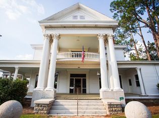 305 2nd Ave SE, Moultrie, GA 31768