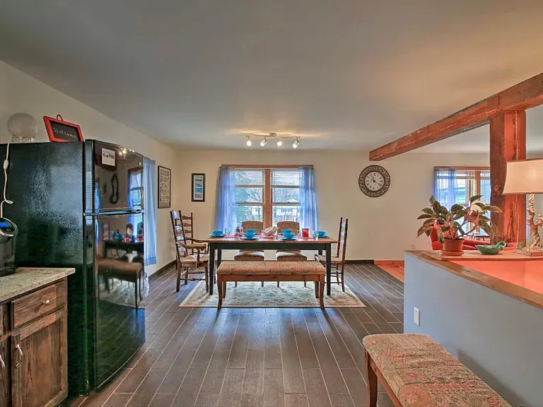 25A Housatonic St — Photo 3