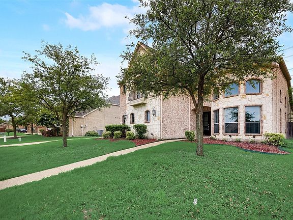 4th image of 2756 Waters Edge Dr