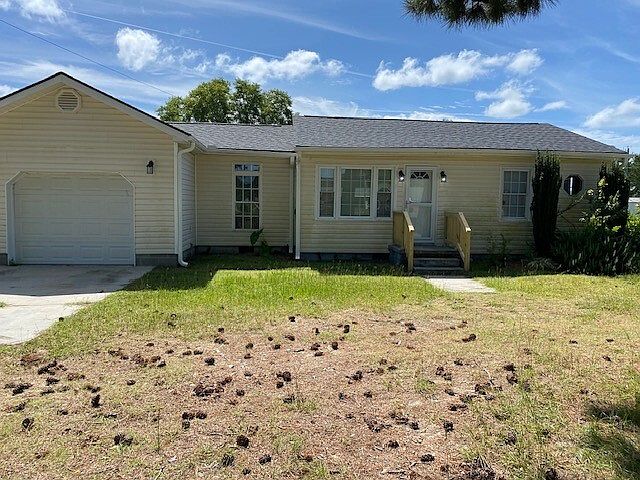 1st image of 2021 Carolina St
