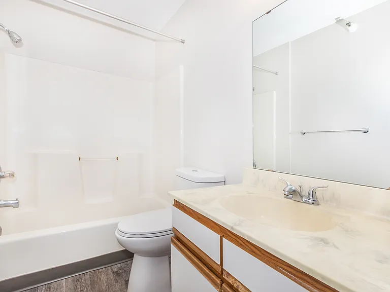 Northern Place Apartments — Photo 14