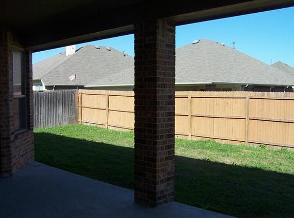 5th image of 922 Mangrove Dr