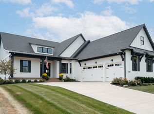 16404 Grand Cypress Dr, Noblesville, IN 46060