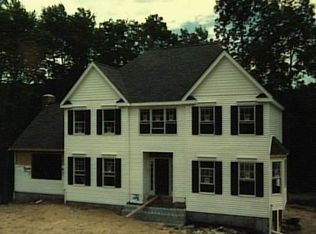 31 Rose Ln, Newtown, CT 06482