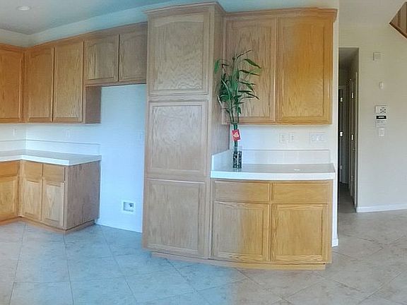 Spacious Kitchen