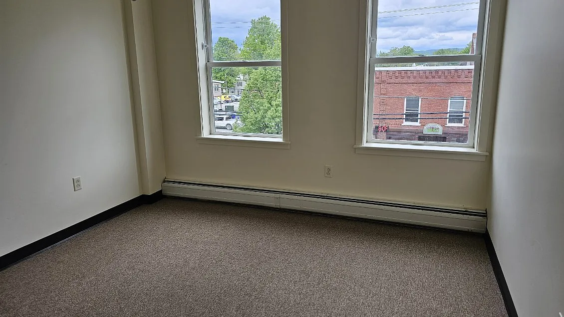 1 bed, 690 sqft, $1,059 — Photo 4
