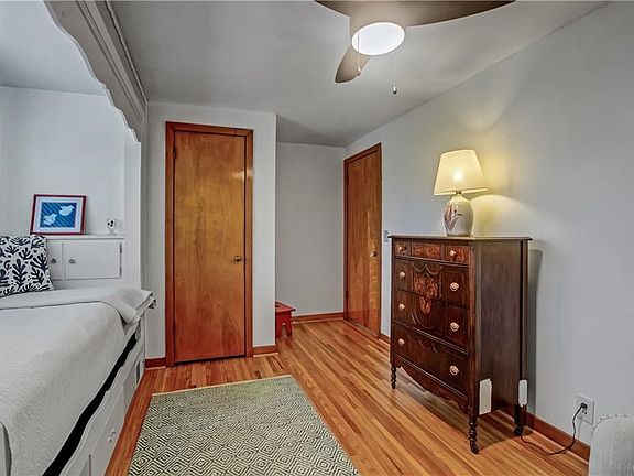 5th image of 46 Nandale Dr