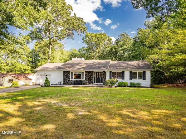 995 Woodlane Road, Jackson, NJ 08527