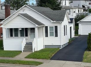 2103 Tracy St, Endicott, NY 13760