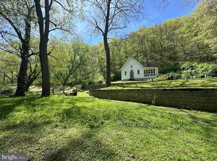 6112 Fox Hollow Rd, Romney, WV 26757