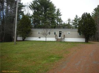 978 E Pittston Rd, Pittston, ME 04345