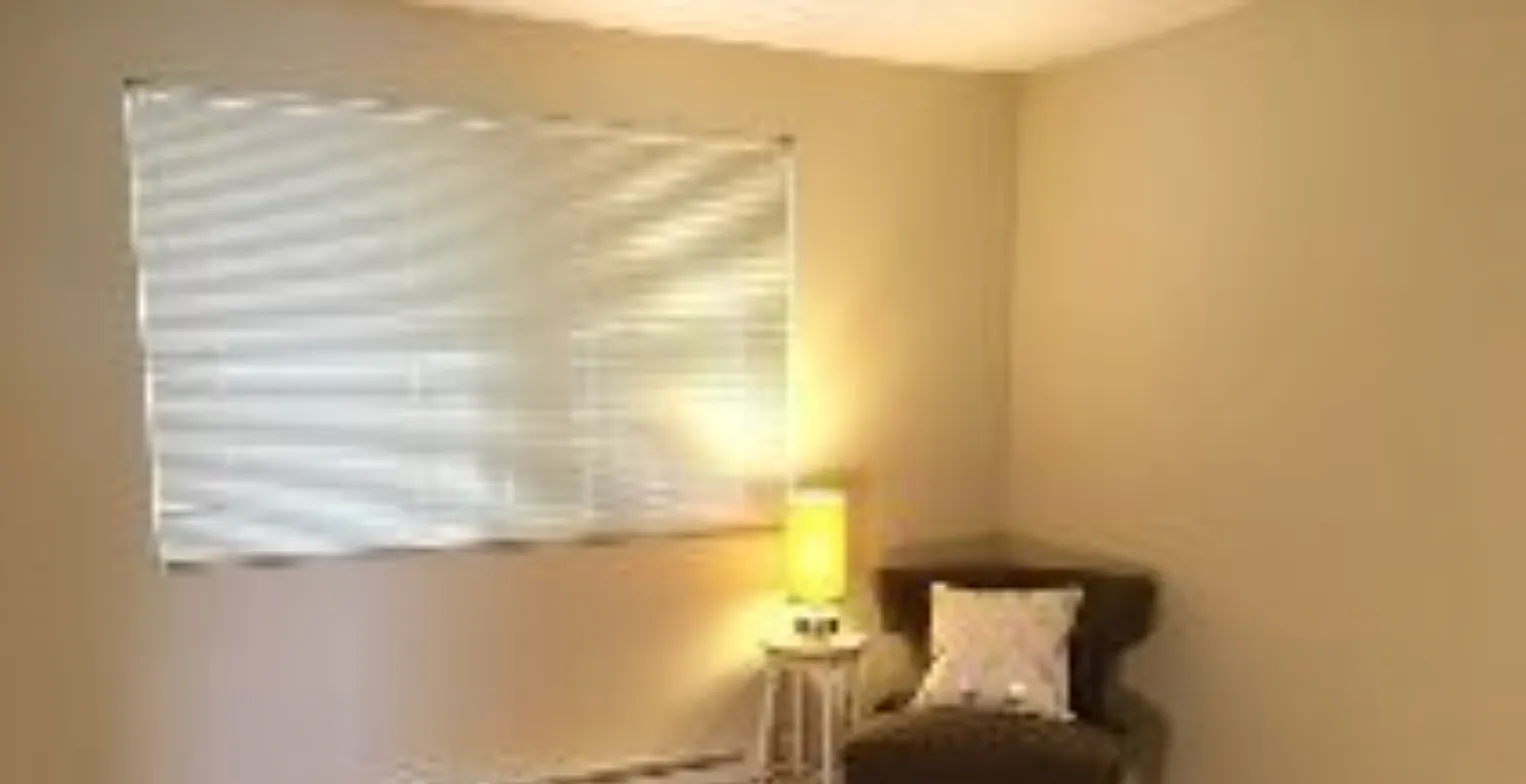 2 bed, 866 sqft, $2,300 — Photo 1