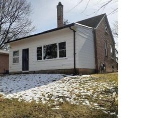 3106 Woodworth Pl, Hazel Crest, IL 60429