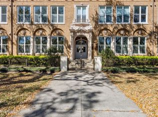 2525 College St APT 1302, Jacksonville, FL 32204