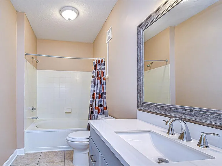 17942 Villa Creek Dr #17942 — Photo 33