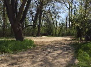 38648 N Stonegate Rd, Spring Grove, IL 60081