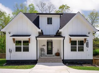 4632 Pattentown Rd, Ooltewah, TN 37363