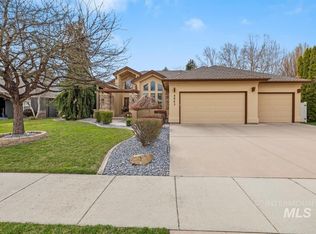 5543 N Bach Ave, Meridian, ID 83646