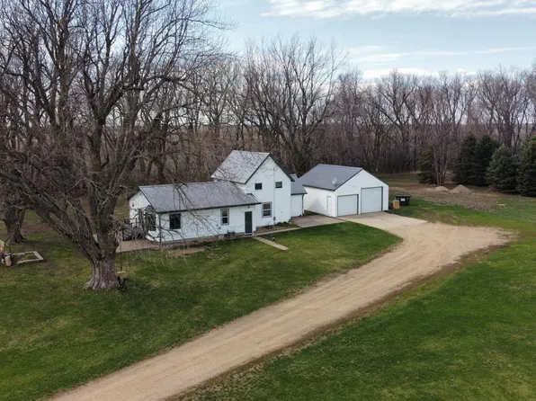 25782 180th St, Reading, MN 56165
