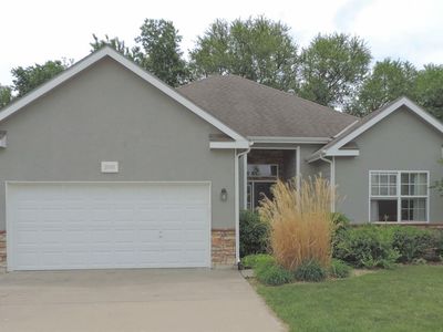 2049 E 25th Pl, Lawrence, KS, 66046